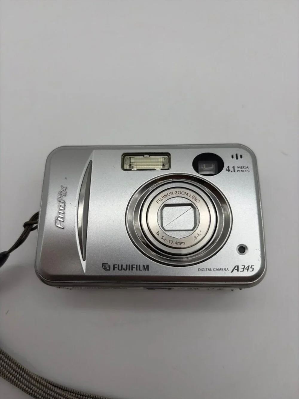 Fuji Fujifilm FinePix A345 4.1 MP Digital Camera w/ 516MB XD Picture Card Tested